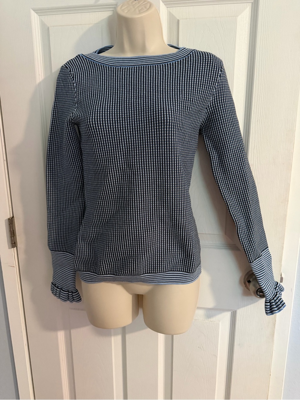 HUGO BOSS Made in Italy Firusa Knit Sweater - Small